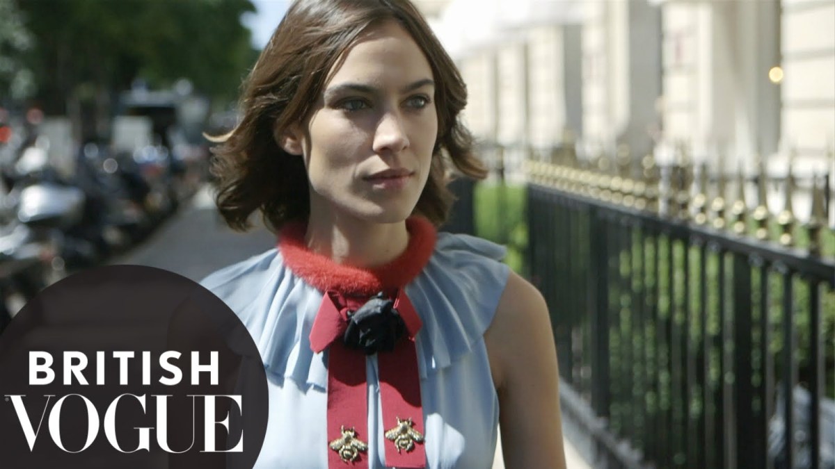 Learning from Vogues use of Alexa Chung